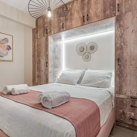 Mella Roa - Amber * Nydri (Lefkada)