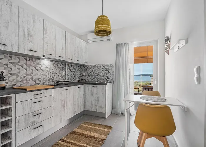 Mella Roa - Amber * Nidhrion